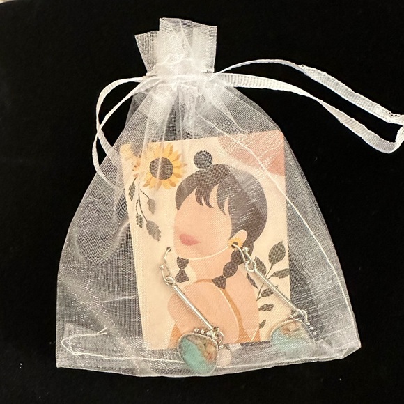 New! Boho drop earrings - Picture 2 of 4